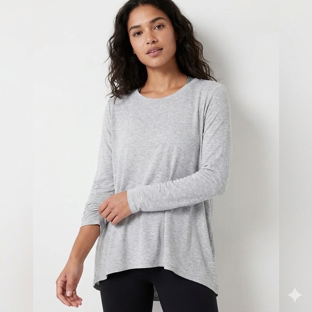 Athleta Essence Long Sleeve Ribbed Tee Grey Tulip Back Size L